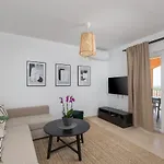 Apartment House Anna