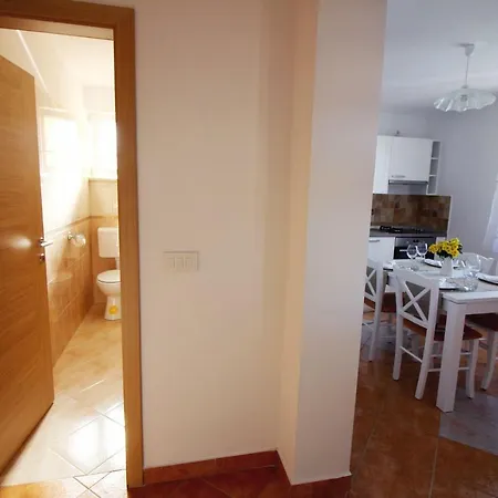 Apartment House Anna *