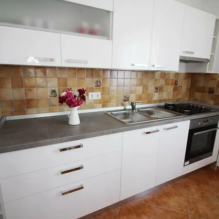House Anna 아파트 포레치